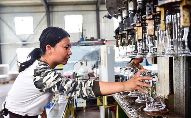daily use glass bottle factory
