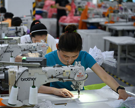 Shishi sportswear factory